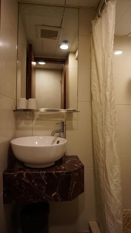 Oriental Lander Hotel Kowloon  Extérieur photo
