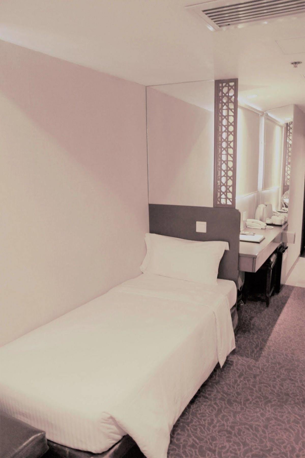 Oriental Lander Hotel Kowloon  Extérieur photo
